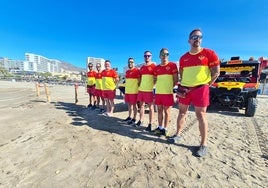 Juan López, el director de Socorrismo Málaga, en el centro de la imagen y junto a él los coordinadores de cada municipio.