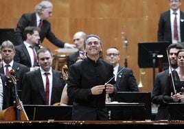 José María Moreno, director titular de la OFM, en un concierto del pasado mayo.