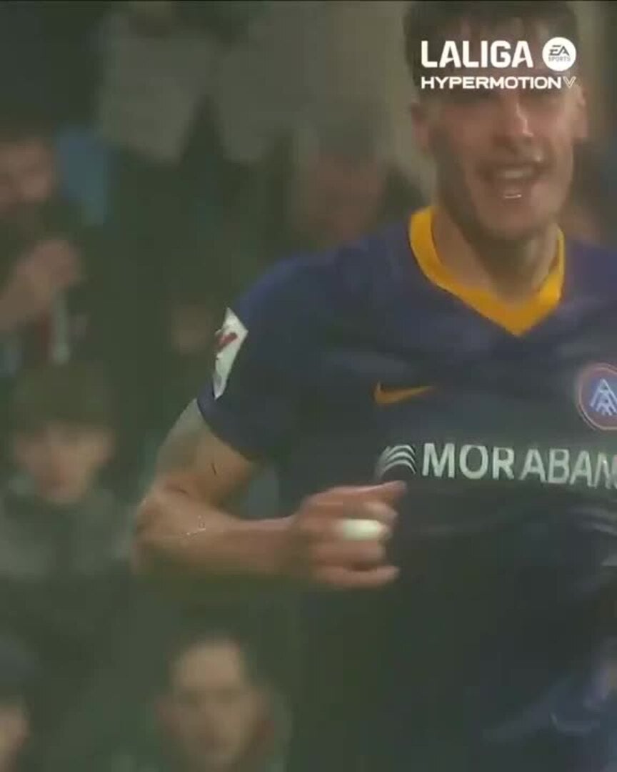 Una de las jugadas que hizo Álex Pastor el año pasado con el Andorra
