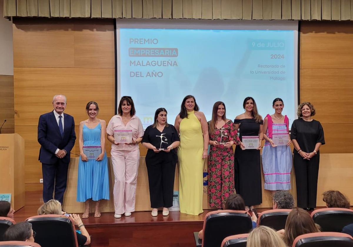 Clara Herrera, cofundadora de Zexel, y Purificación Morillo, de Pastelería Daza, premios Empresaria del Año