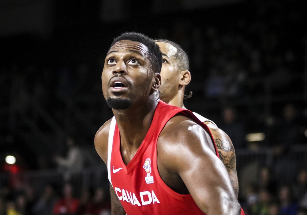 Melvin Ejim, en un partido con Canadá.