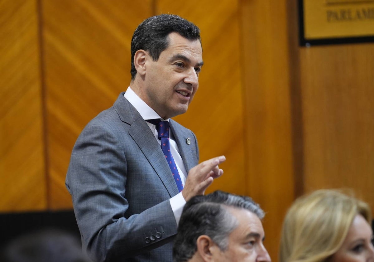 Juanma Moreno, durante su intervención de este jueves.