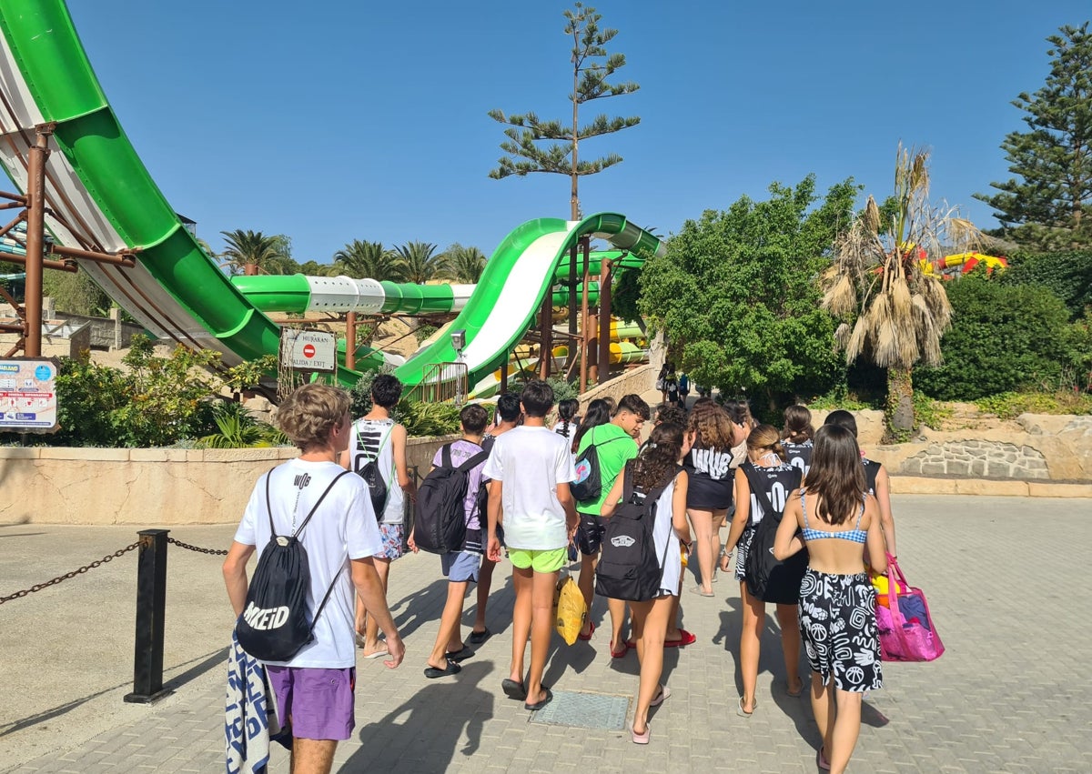 Imagen secundaria 1 - Obras en una de las atracciones, usuarios recién llegados y el 'Huracán', renovado este año.