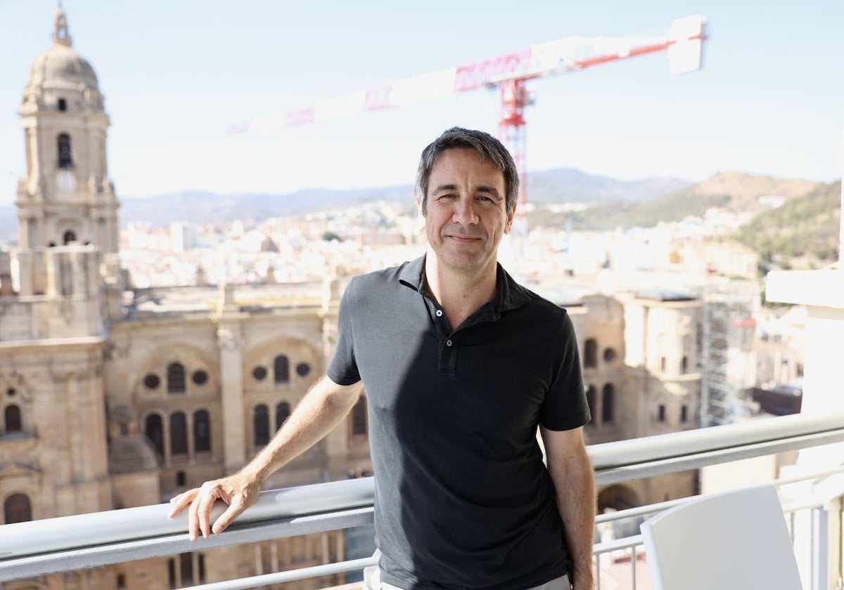 Juan Manuel Sánchez, en la terraza del hotel AC Málaga Palacio.