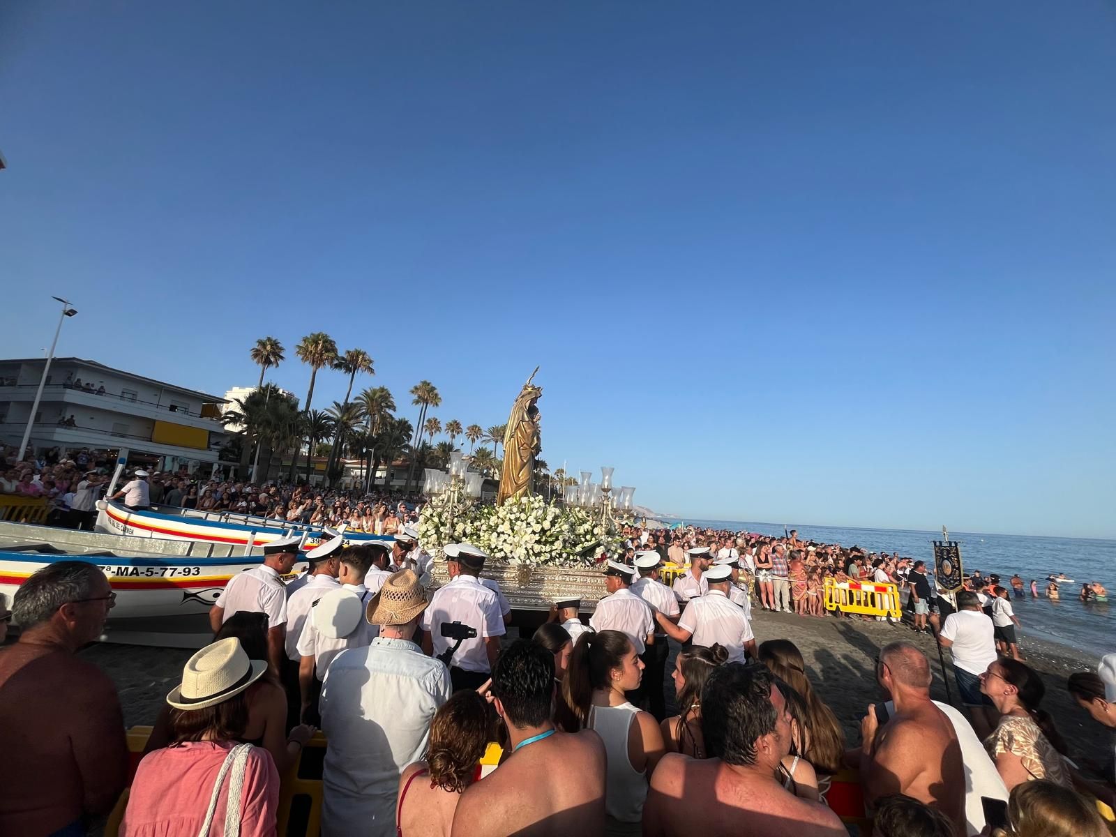 Procesión en Nerja