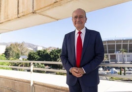 De la Torre, en la terraza de SUR, frente a La Rosaleda.