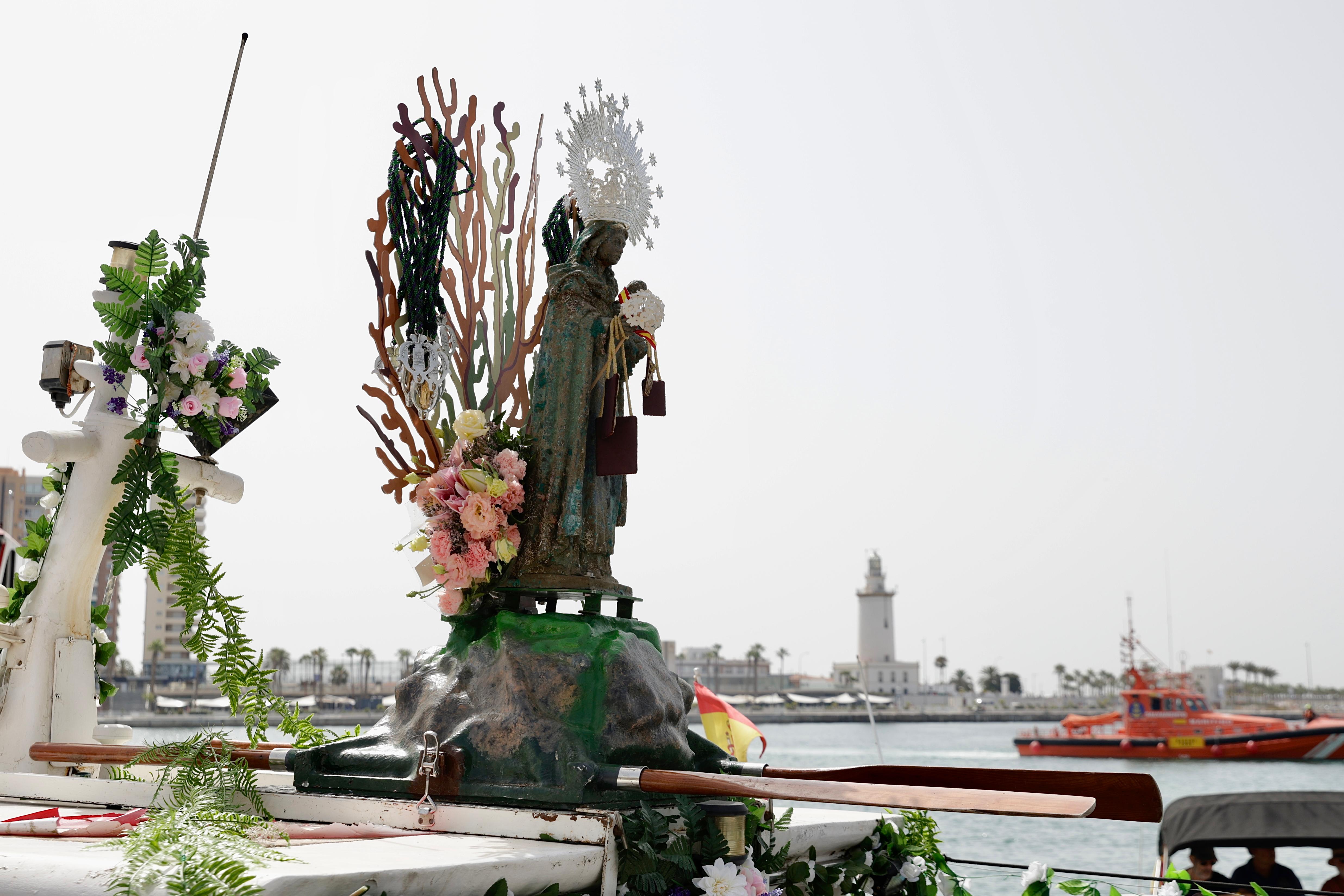 La Virgen del Carmen recorre las calles de Málaga