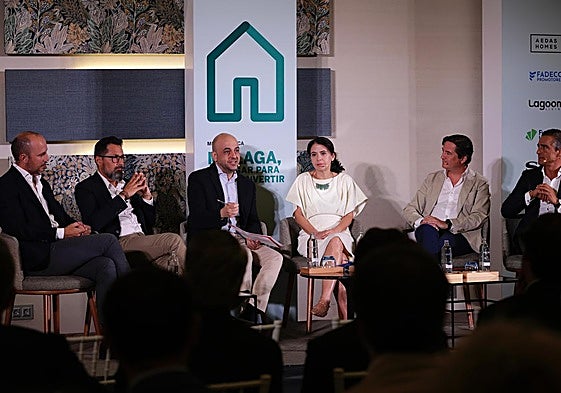 El foro 'Málaga ante el reto de la vivienda', en imágenes