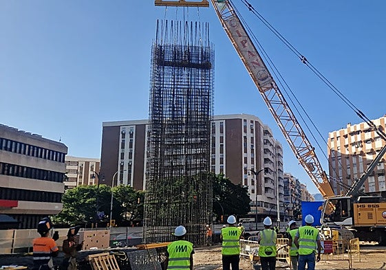 Obras del primer tramo de pantallas del túnel, frente a El Corte Inglés.