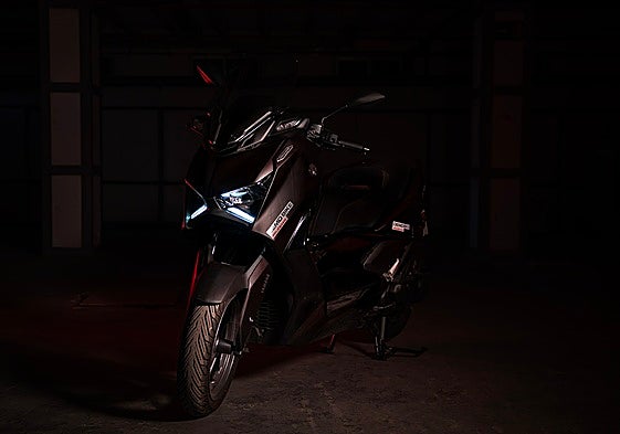 Yamaha XMAX Tech Max 125.