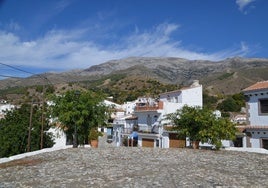 Vista de La Maroma desde Sedella, en una imagen de archivo.