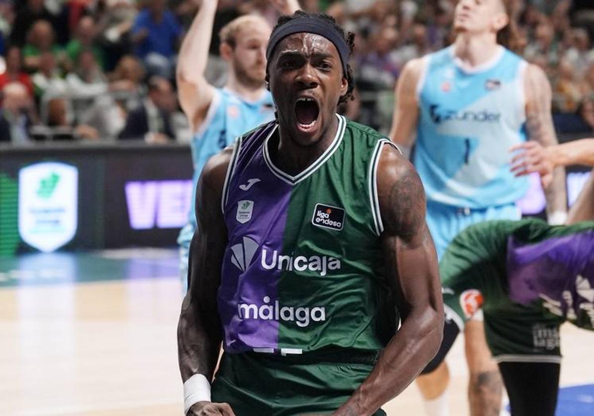 El nombre de 'Málaga' aparece en el frontal de la camiseta de juego del Unicaja.