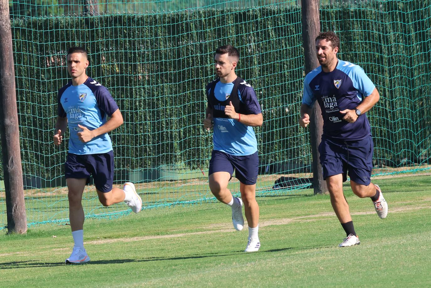 El amistoso entre el Málaga y el Al-Jazira en Marbella, en imágenes