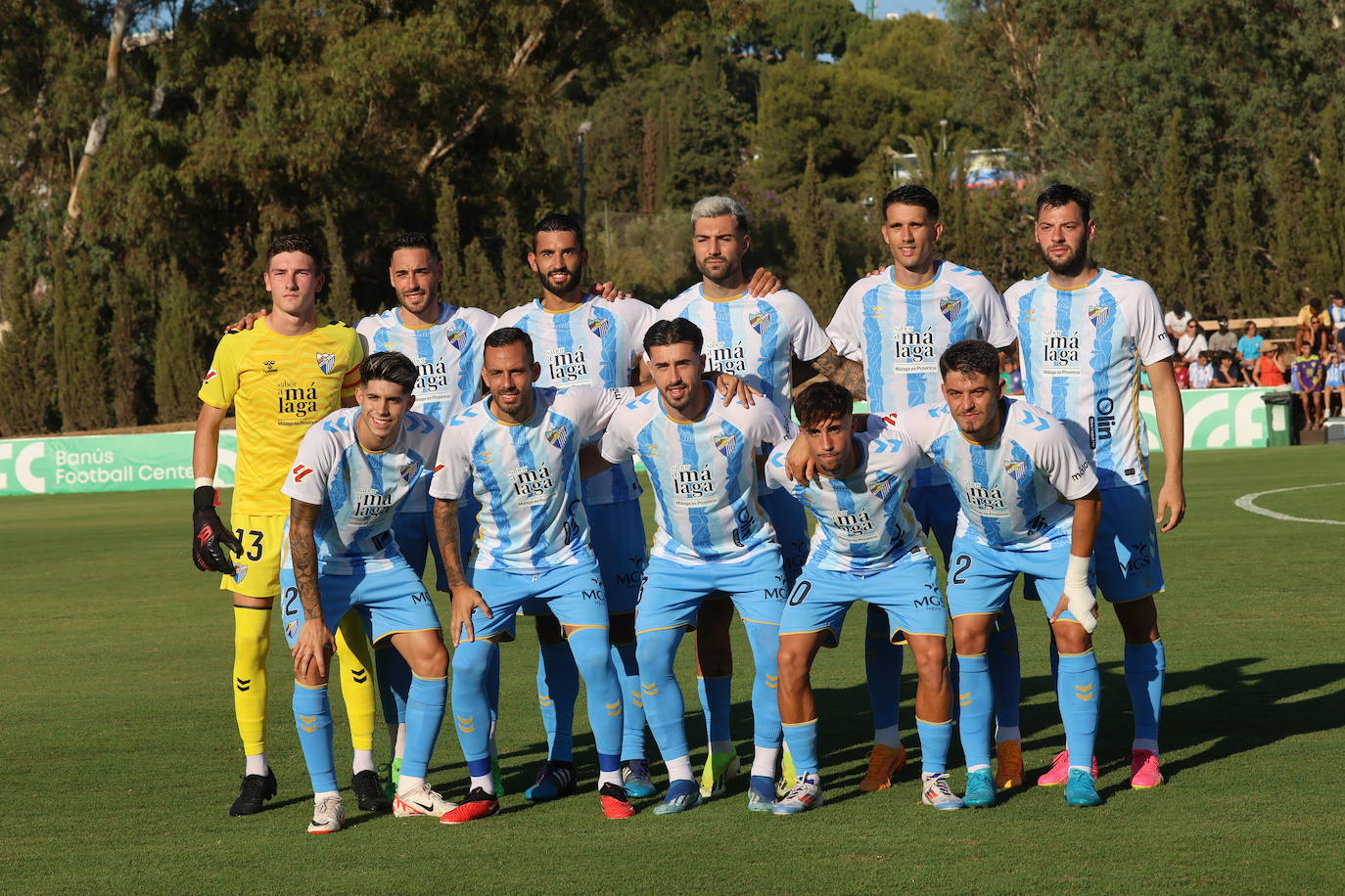 El amistoso entre el Málaga y el Al-Jazira en Marbella, en imágenes