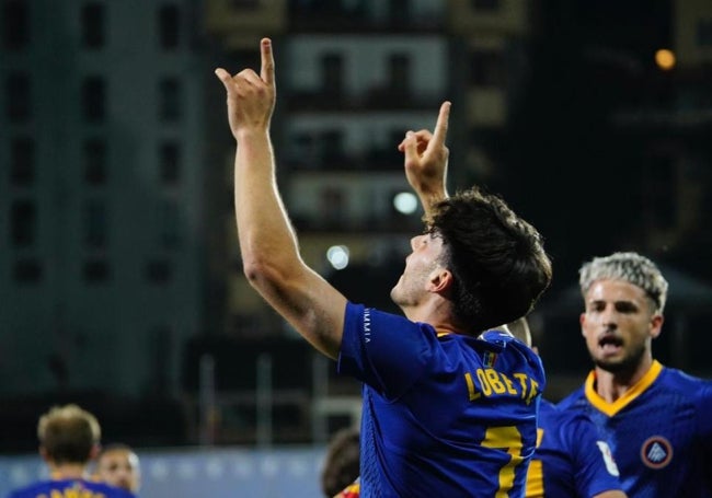 Lobete celebra un gol con el Andorra la pasada campaña.