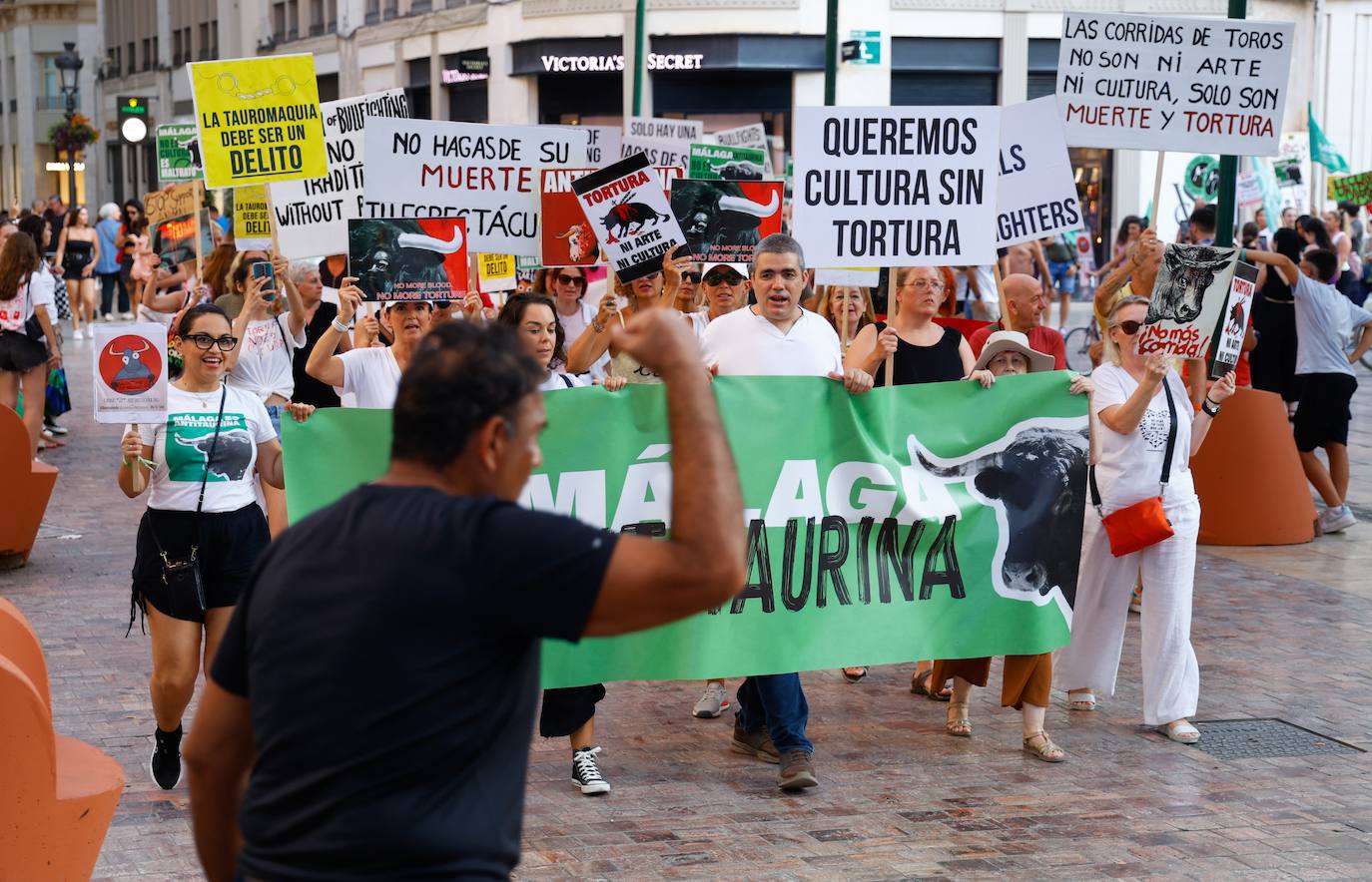 Manifestación &#039;Málaga Antitaurina&#039; organizada por PACMA