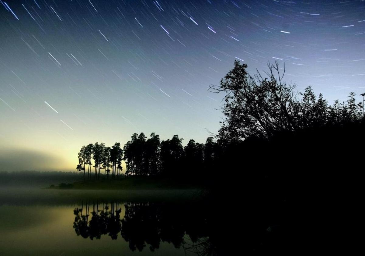 Este es el mejor día para ver las Perseidas: la lluvia de meteoros regresa en agosto