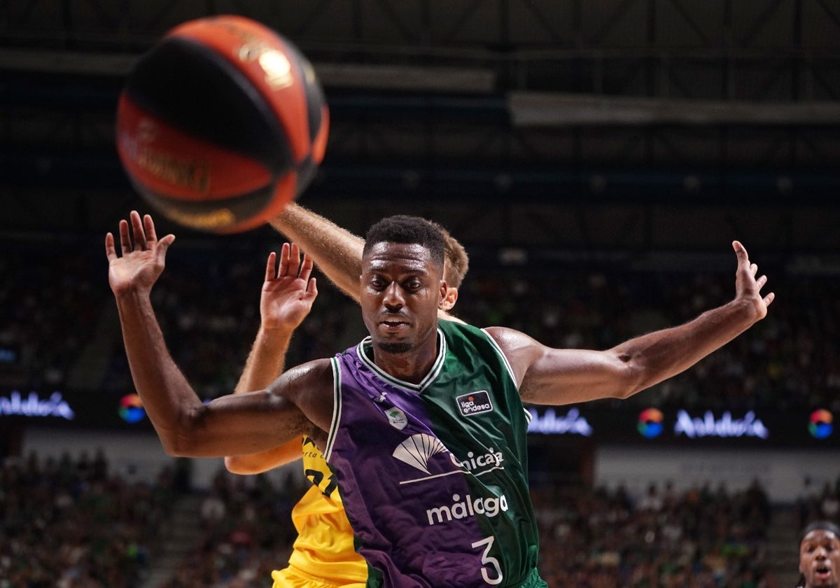 Melvin Ejim, en un partido de la pasada temporada con el Unicaja.