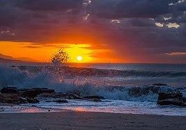 Calendario solar y lunar en Málaga el viernes, 23 de agosto de 2024