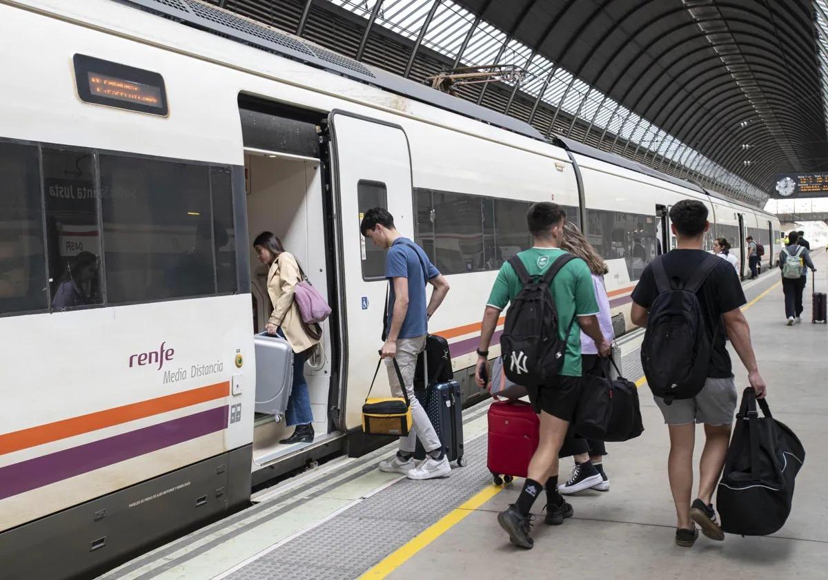 Programa Verano Joven: plazos y requisitos para acceder a viajes con descuentos de hasta el 90%