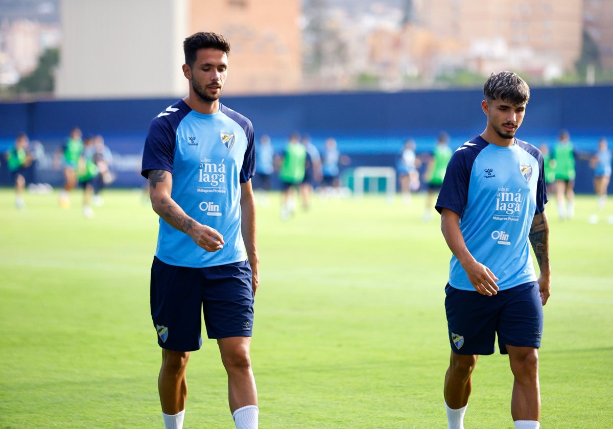 Nélson Monte y Kevin Medina, en el entrenamiento de hoy.