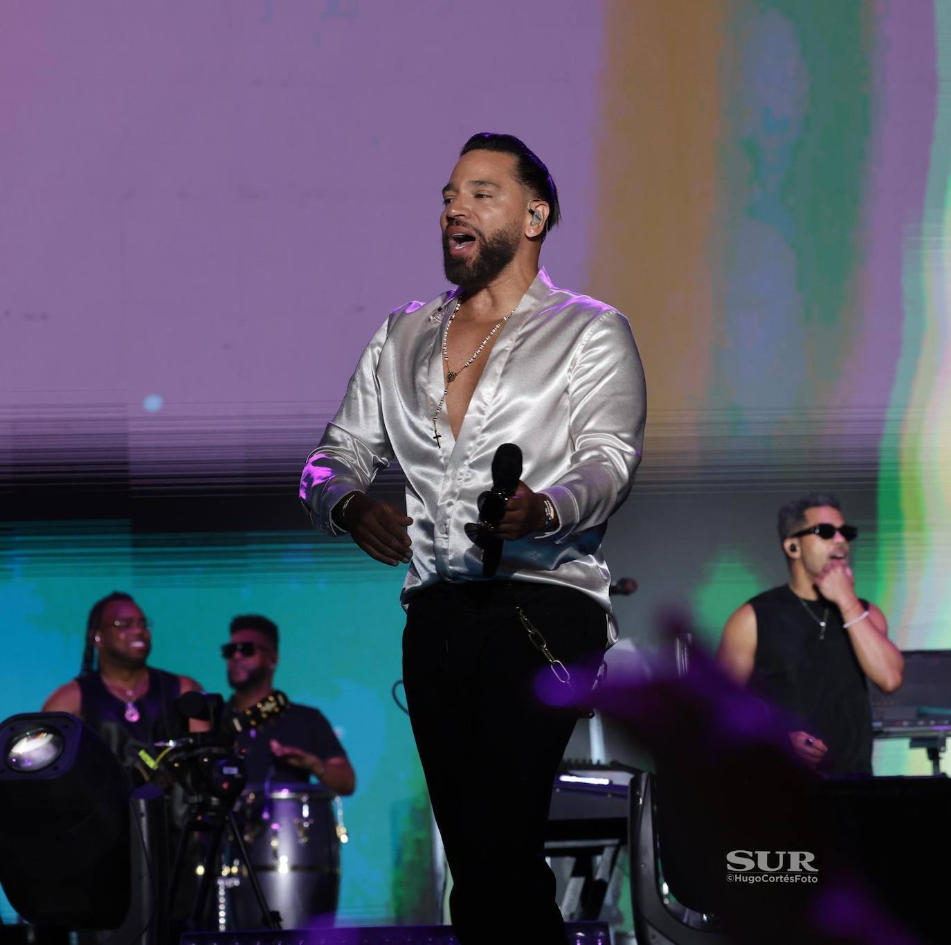 Aventura, con Romeo Santos a la cabeza, triunfa en Marenostrum Fuengirola