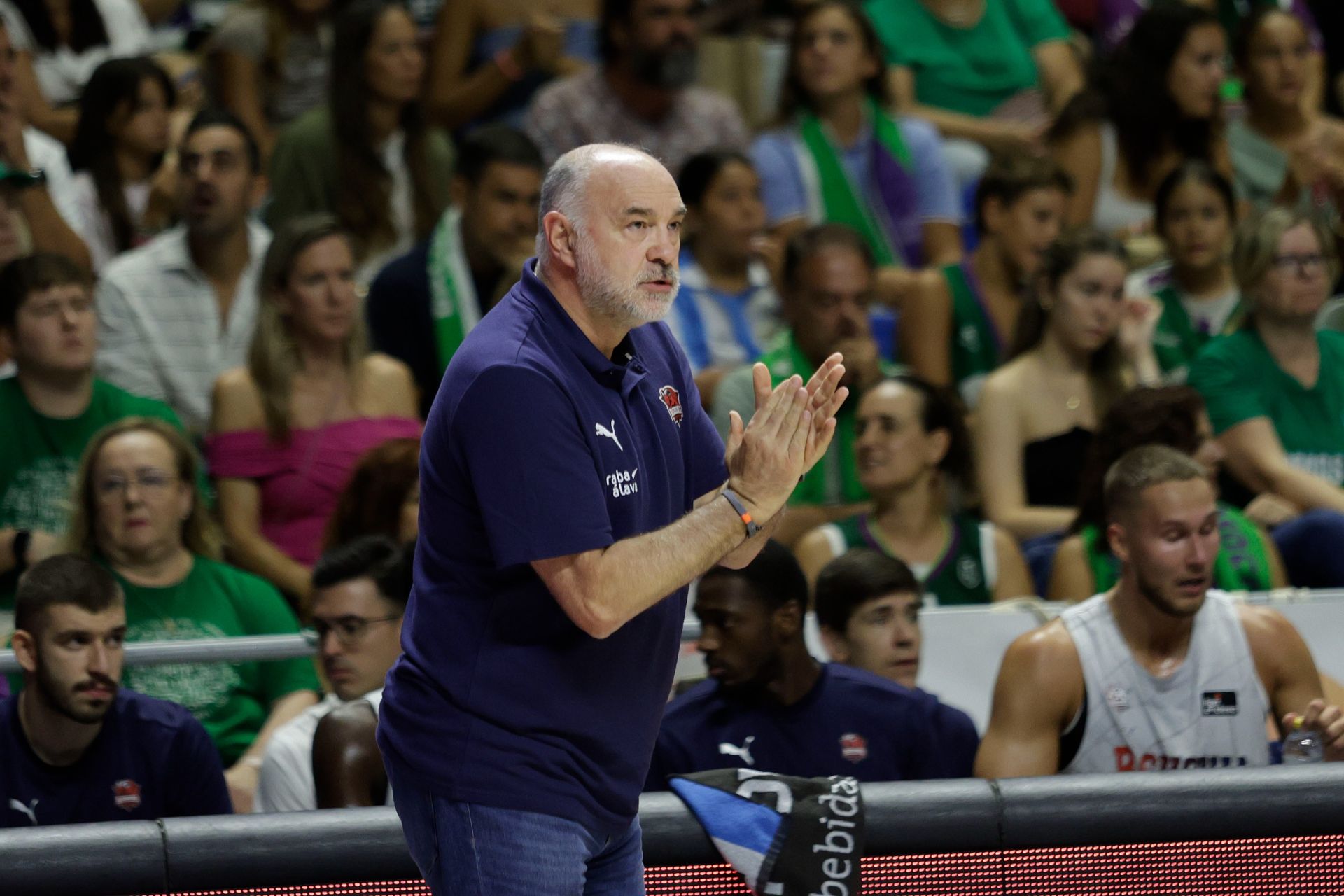 El Unicaja - Baskonia del Torneo Costa del Sol, en imágenes