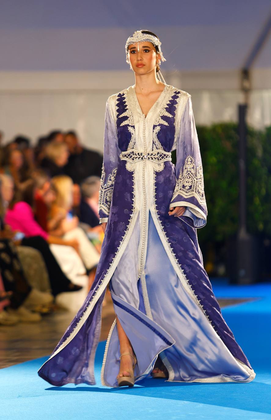 Desfile de la diseñadora Btissam Dahane 