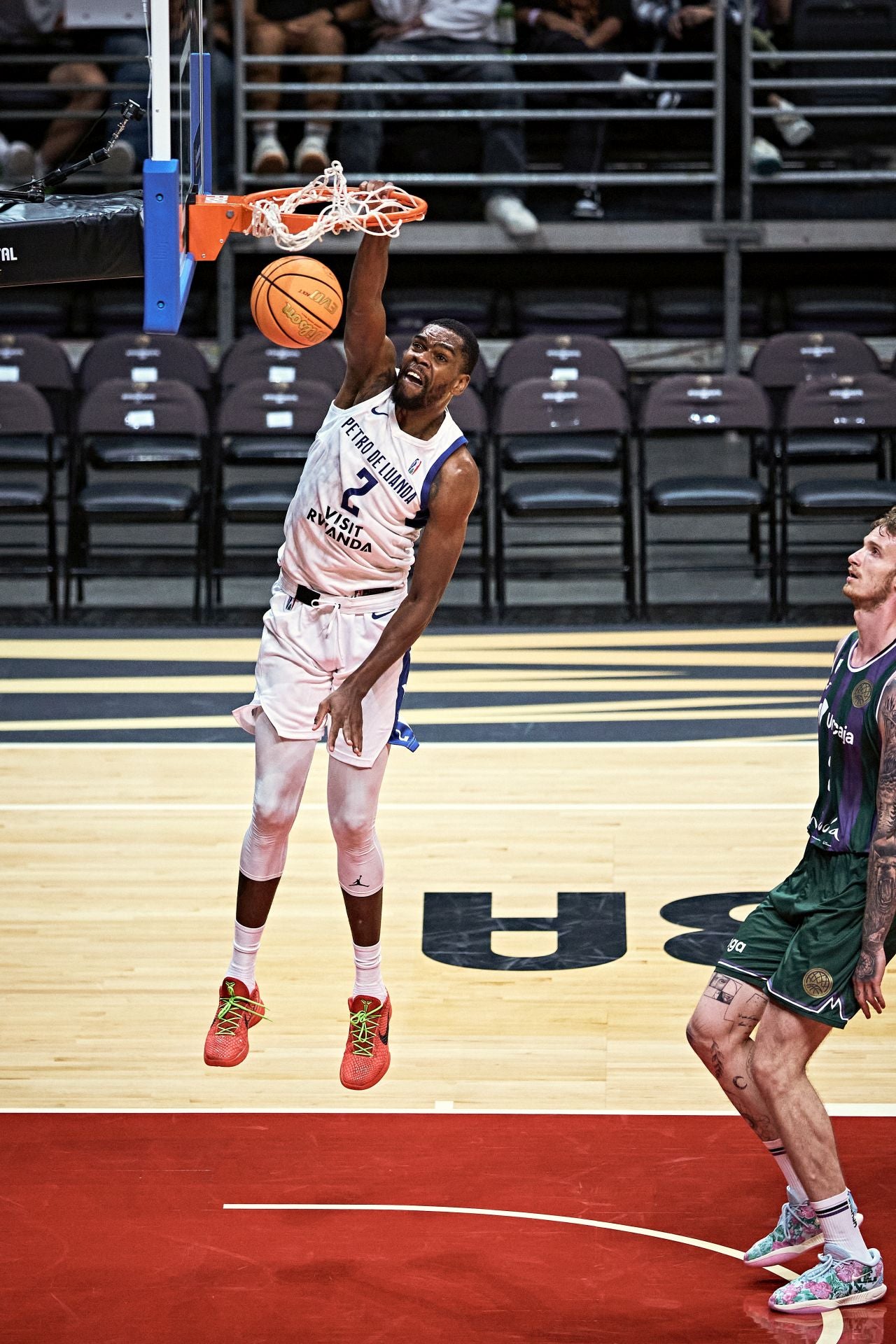 El partido Petro de Luanda - Unicaja, en imágenes