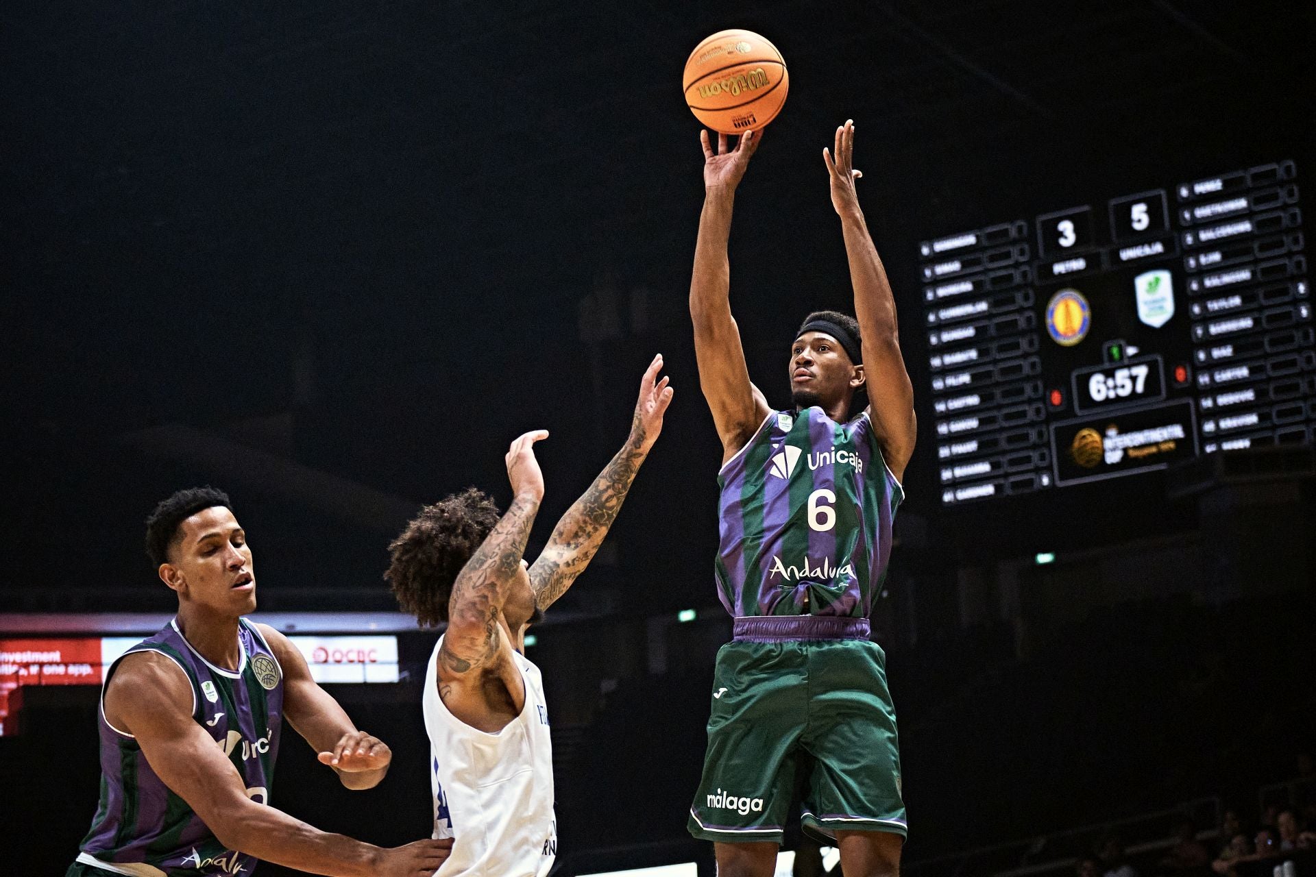 El partido Petro de Luanda - Unicaja, en imágenes