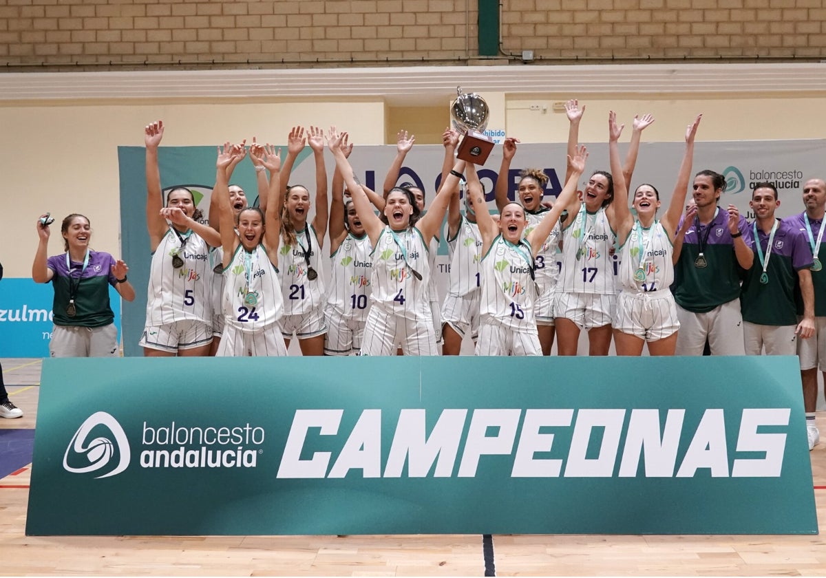 El Unicaja Mijas se lleva una igualada Copa de Andalucía