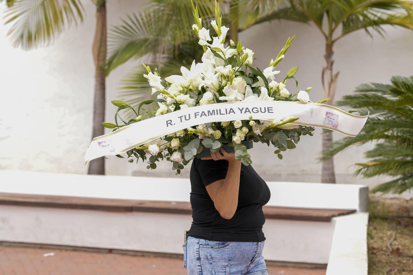 Familiares y amigos despiden en Marbella a Julián Muñoz