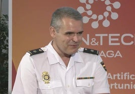 Andres Román, inspector jefe de la Policía Nacional, aborda las principales amenazas de la IA y cómo combatirlas