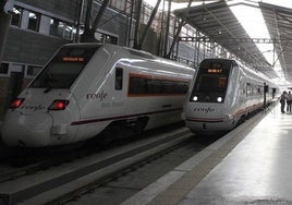 Más de dos horas y media de retraso por la avería de un tren Avant de Málaga a Sevilla