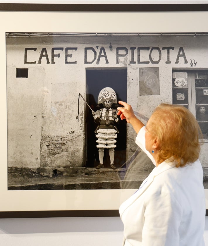 Imagen secundaria 2 - Cristina García Rodero expone en La Malagueta su retrato en blanco y negro de la &#039;España oculta&#039;