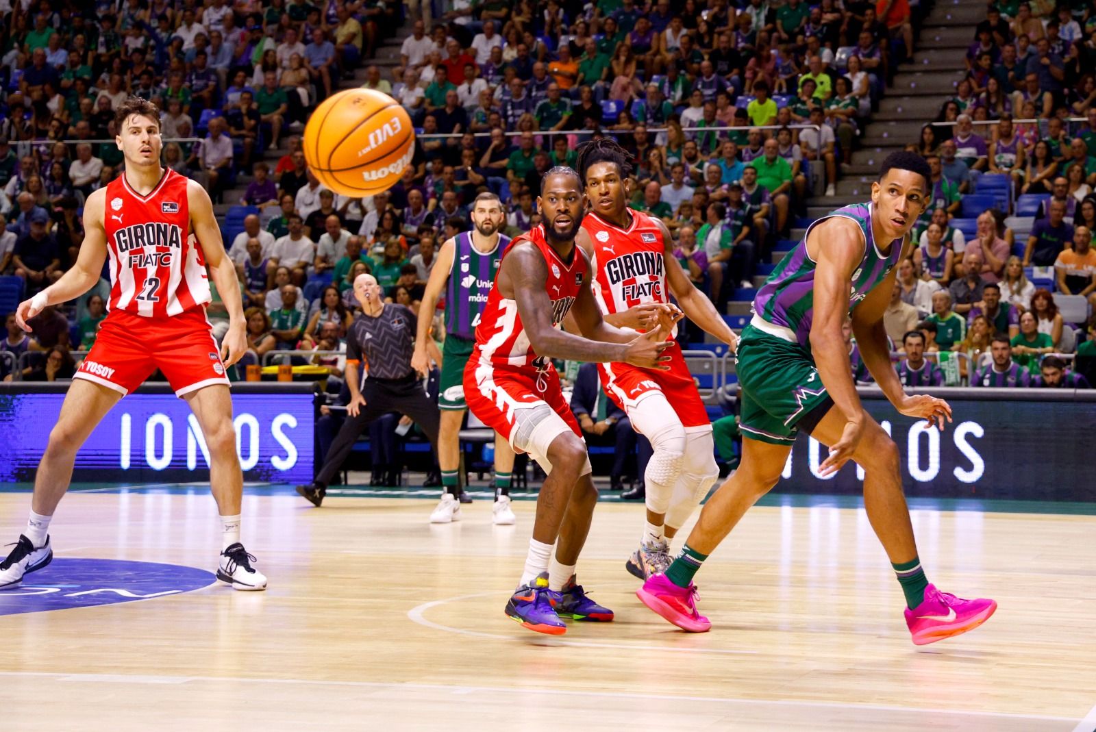 El Unicaja - Básquet Girona, en imágenes