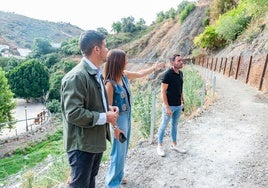 Vista técnica a las obras de mejora del sendero fluvial de Árchez.