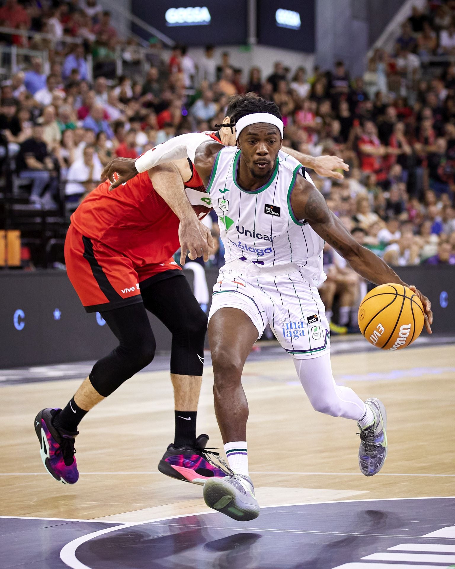 El triunfo del Unicaja en Granada, en imágenes