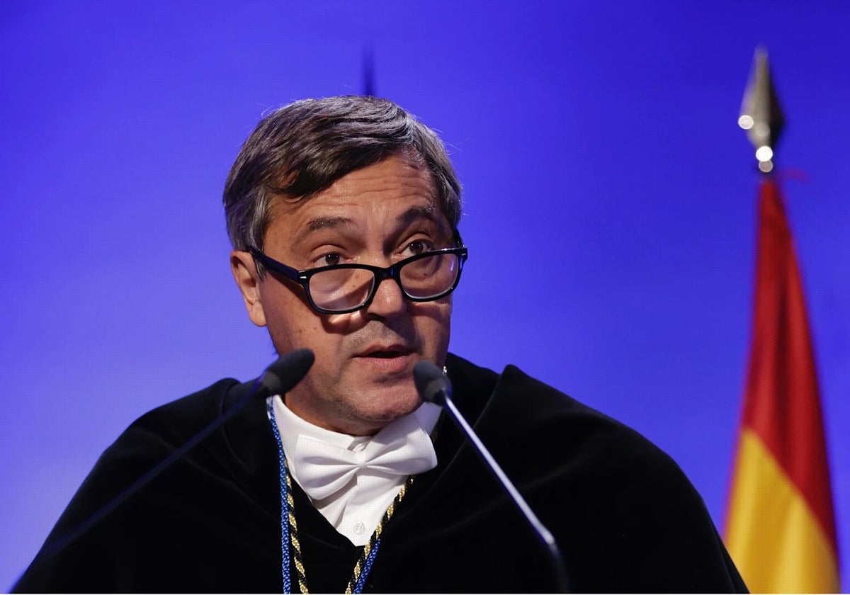 Teo López, rector de la UMA: «Tenemos que pensar en una política de ajustes importantes»