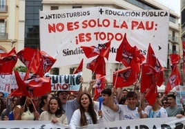 Estudiantes malagueños se suman a las protestas convocadas a nivel nacional.