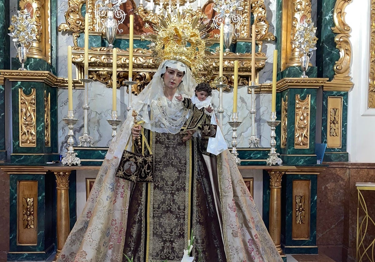 La talla de García Palomo ya se encuentra en el templo de los Mártires.