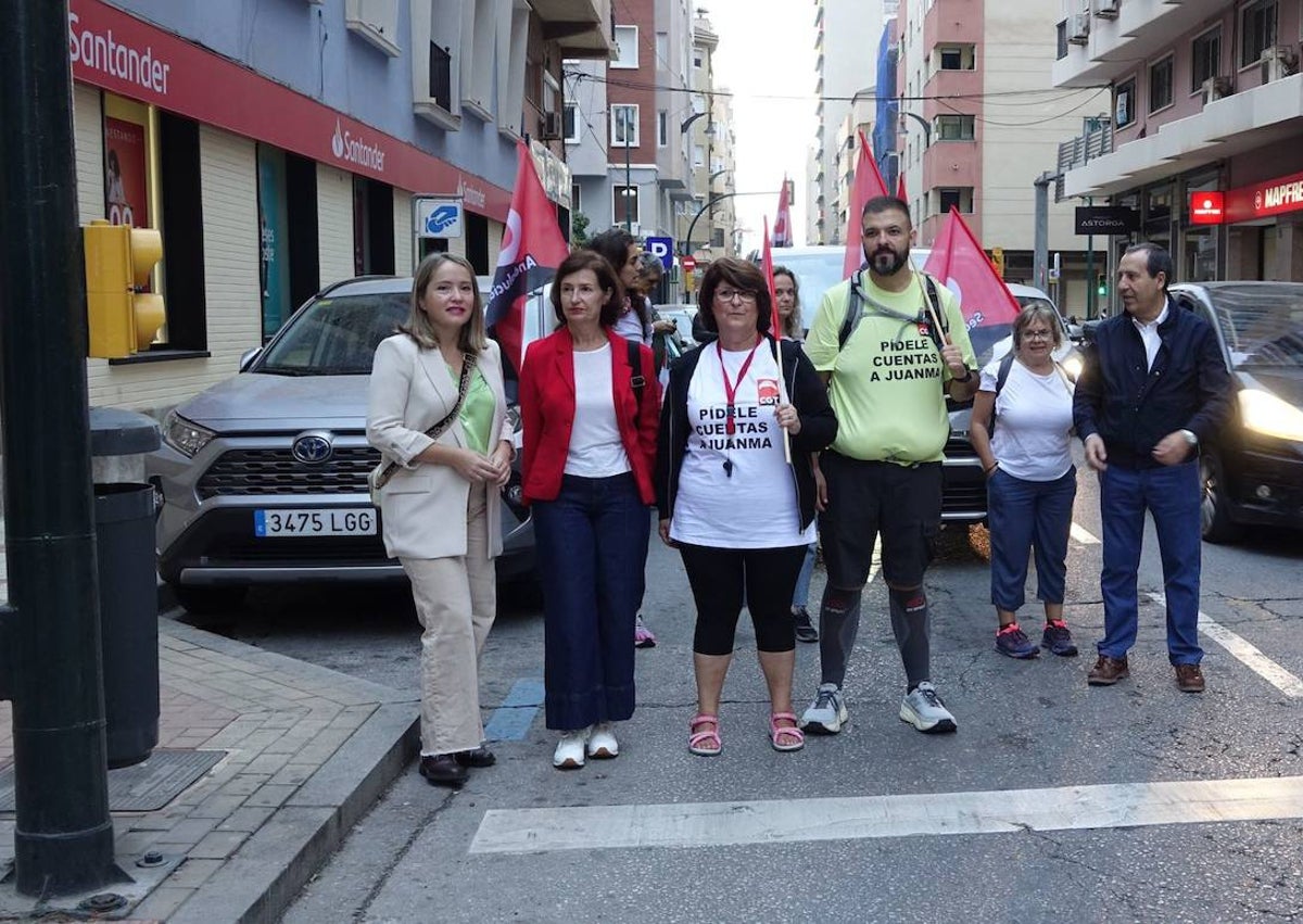 Imagen secundaria 1 - La marcha arrancó desde calle Cuarteles y culminará el viernes en Sevilla. 