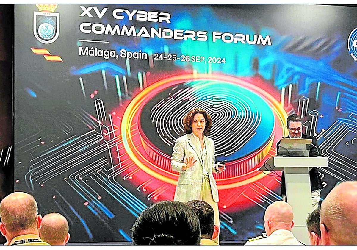 Covadonga Fernández, CEO de Datlight, durante el evento.