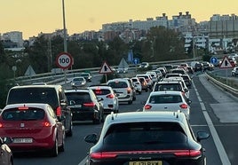 Tráfico pesado, a la altura de Torremolinos, el pasado 17 de octubre.