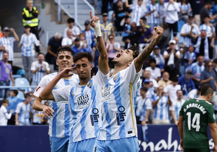 Otro momento de la celebración de Larrubia el domingo.