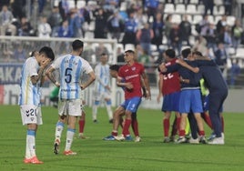 Antoñito, desolado ante la llegada de los goles del Estepona para hacerse con el triunfo.