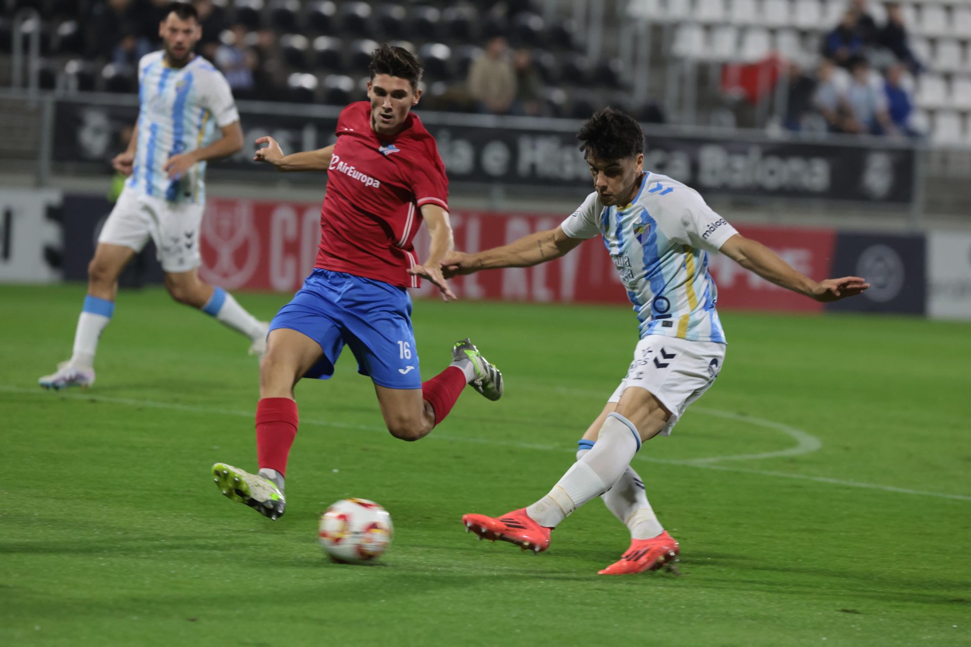 Las mejores imágenes del Estepona-Málaga en Copa del Rey