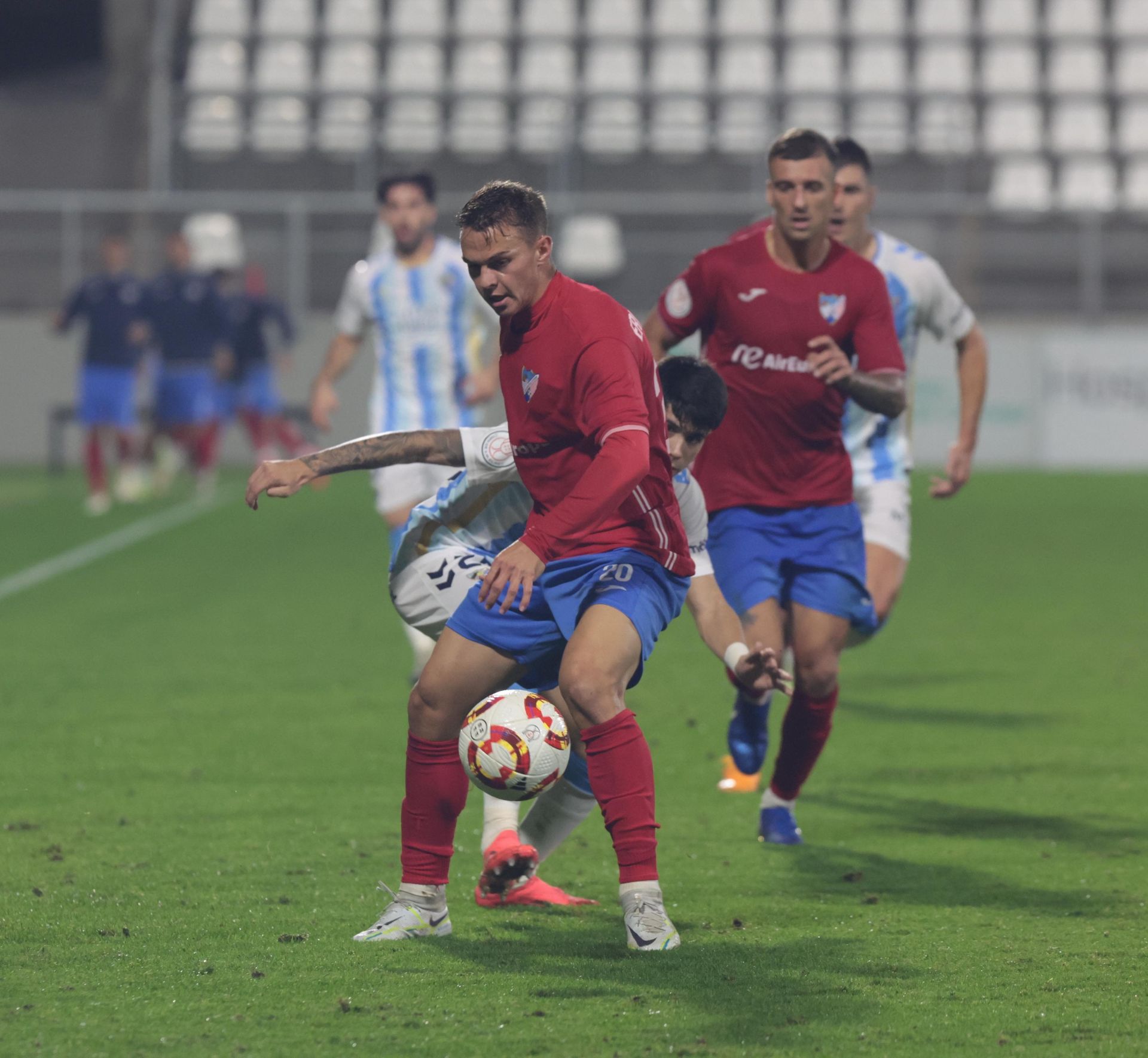 Las mejores imágenes del Estepona-Málaga en Copa del Rey