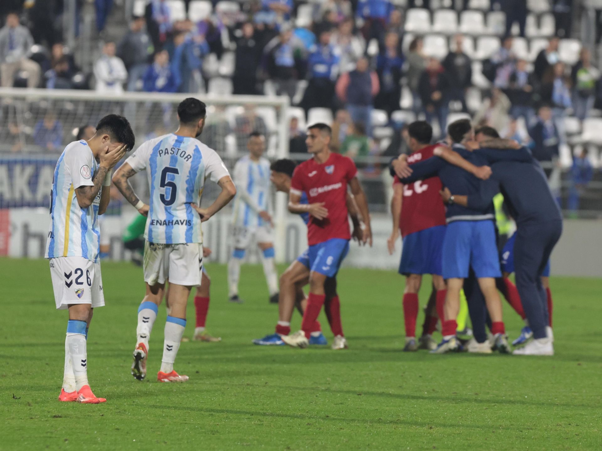 Las mejores imágenes del Estepona-Málaga en Copa del Rey