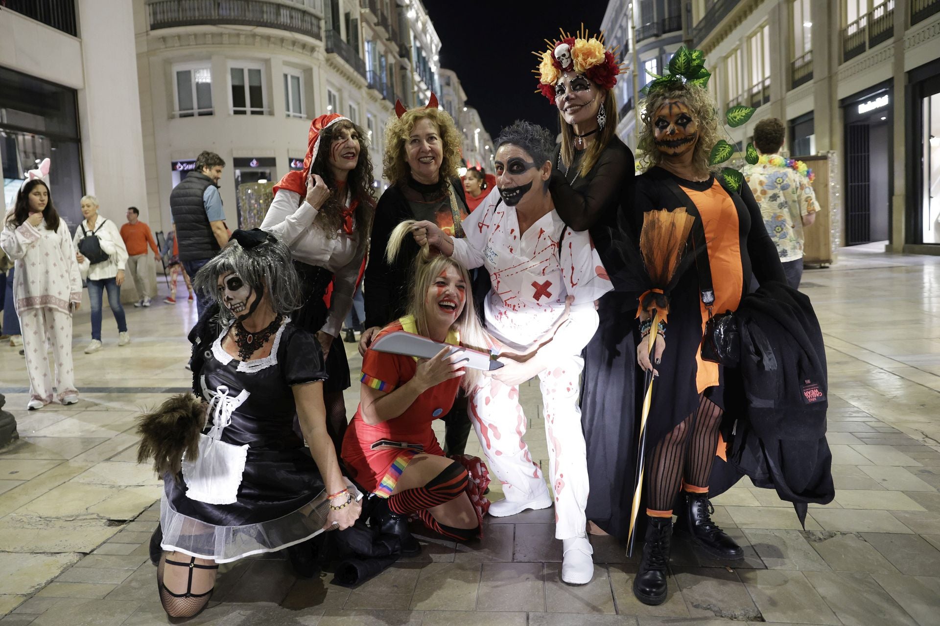 Las imágenes de un Halloween a medias en Málaga